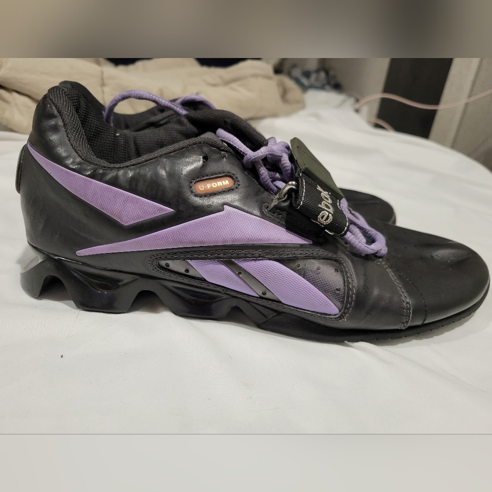Size 10 Reebok women's Lifting shoes